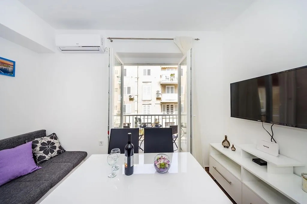 Apartment Miracool Zadar 0*,  Croatia